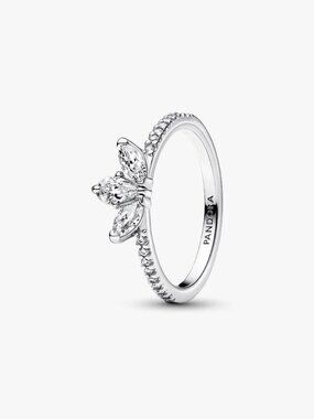 Pandora Sparkling Herbarium Cluster Ring